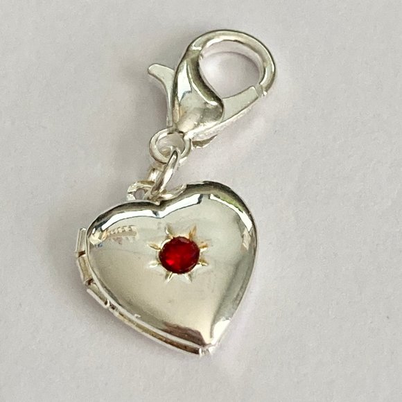 Vintage Silver Red Heart Locket Pendant Charm Victorian Photo Picture Plated - Picture 3 of 7